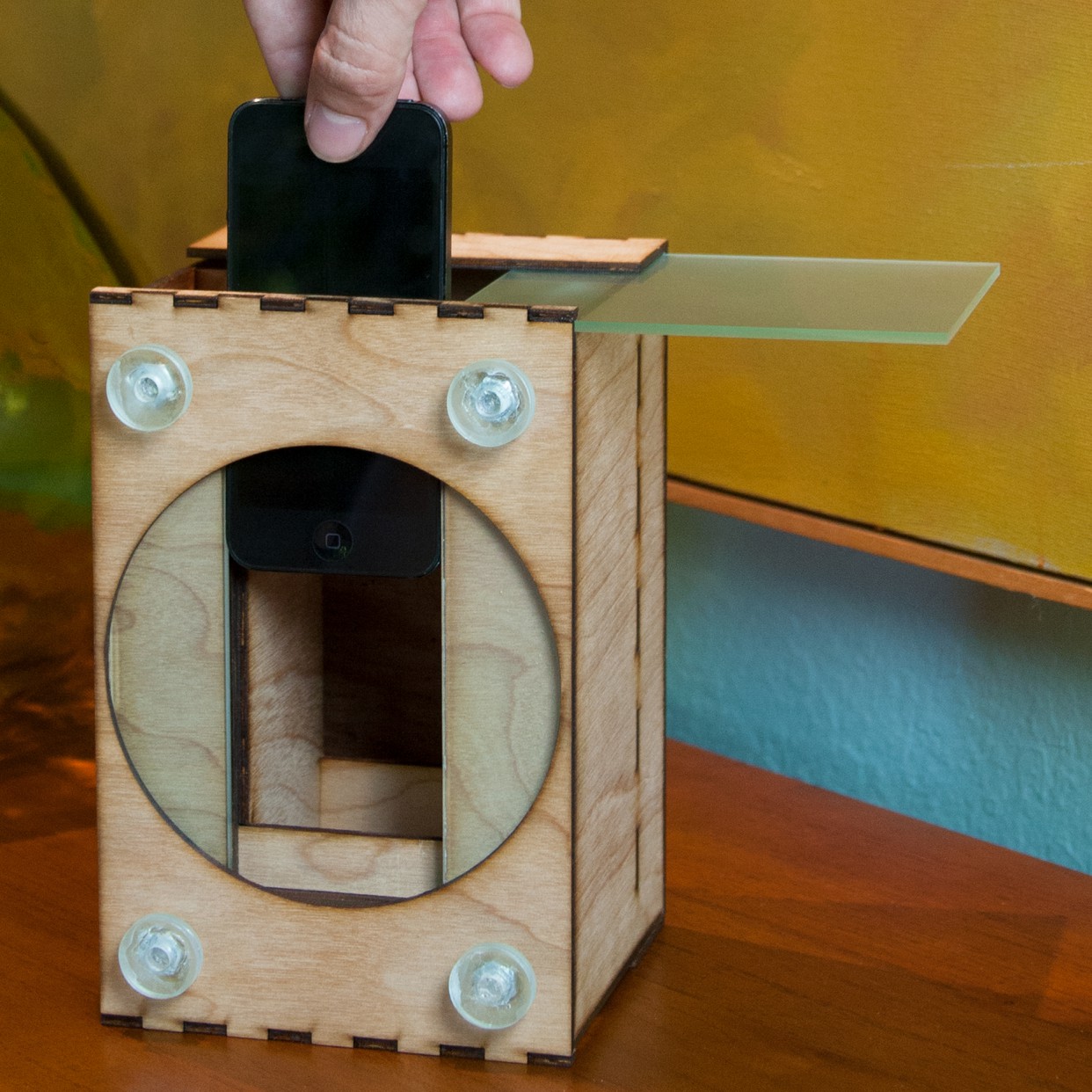 Smart Object Prototype: TimeTravel.fm – Emerald Seven
